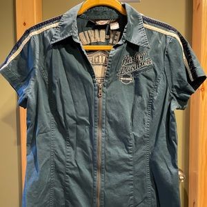 Women’s Harley Davidson short sleeve. Size Large